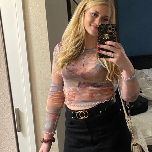 ✨Host Pick✨ Forever 21 Cropped Long Sleeve - Picture 5 of 5